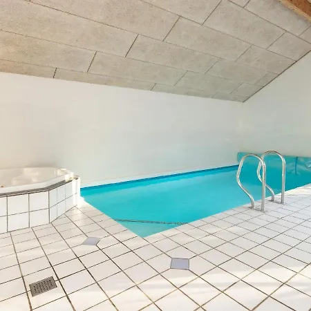 Holiday home 14 Person Holiday In *